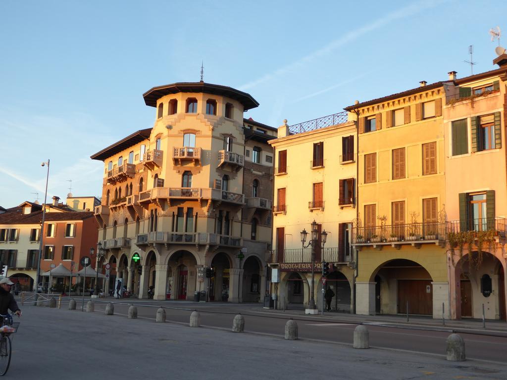 Residenza Carducci Padova Bed and Breakfast Buitenkant foto