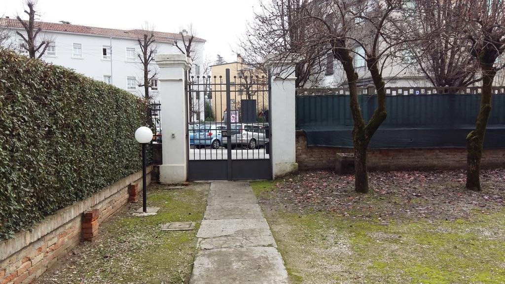 Residenza Carducci Padova Bed and Breakfast Buitenkant foto