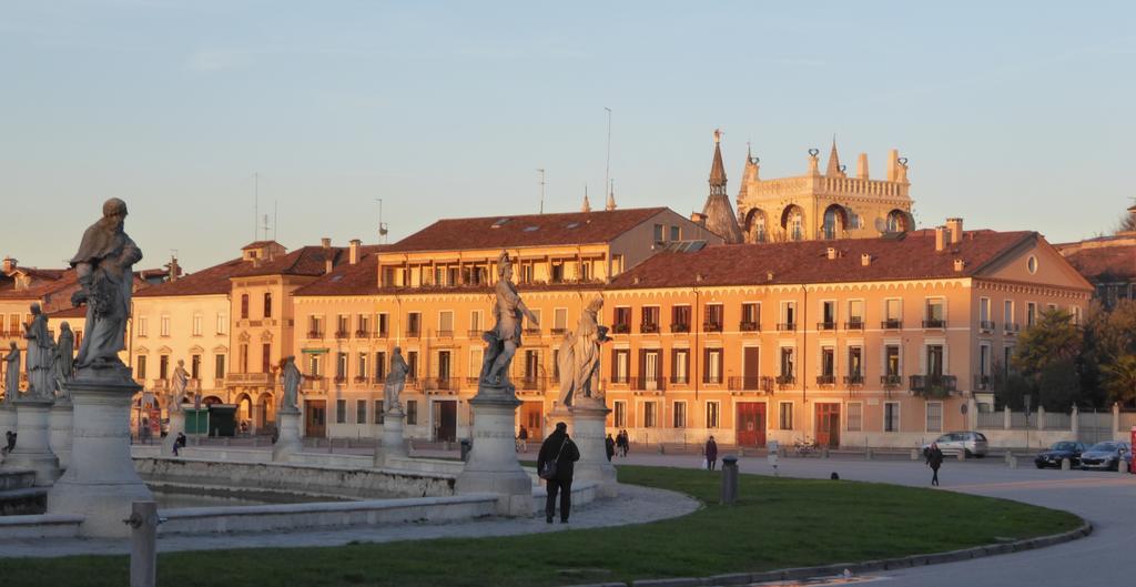 Residenza Carducci Padova Bed and Breakfast Buitenkant foto