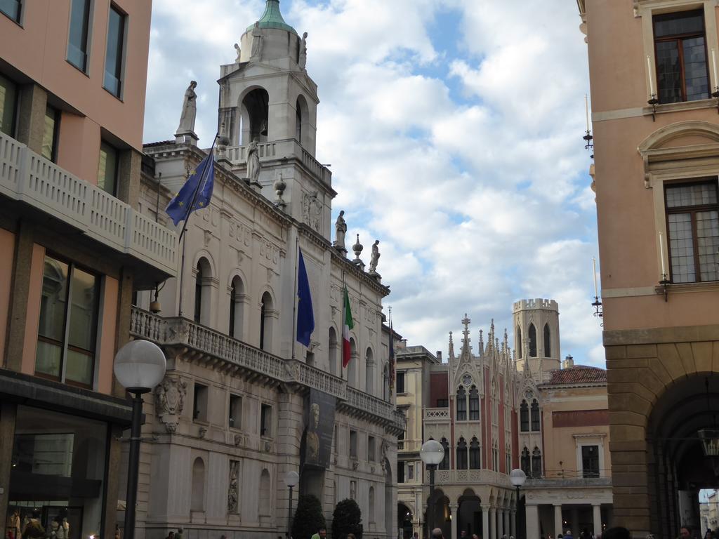 Residenza Carducci Padova Bed and Breakfast Buitenkant foto